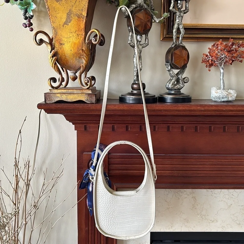 A New Day Cream Faux Crocodile Structured Crossbody Purse w/ Blue Nautical Twill - Picture 7 of 15